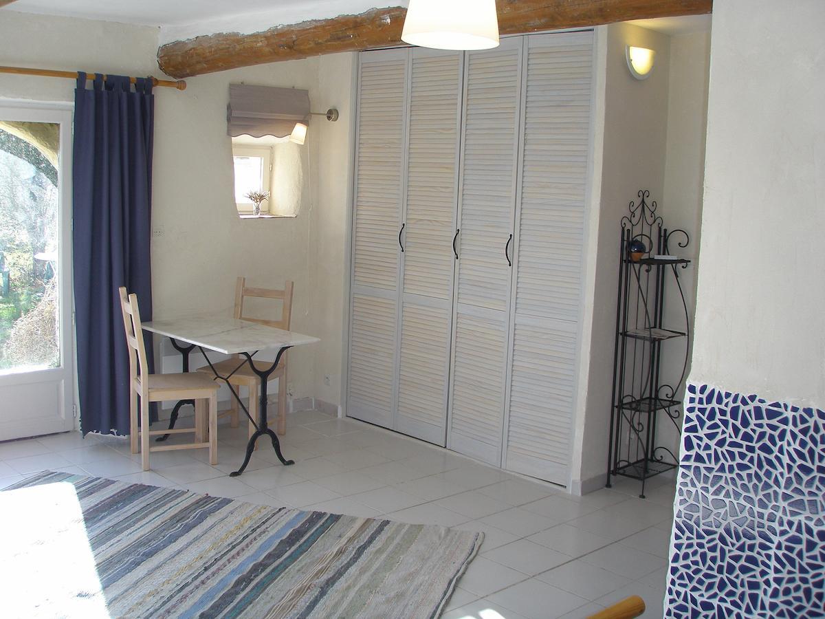 Chambres D'Hotes La Grange Au Negre Alba-la-Romaine Номер фото