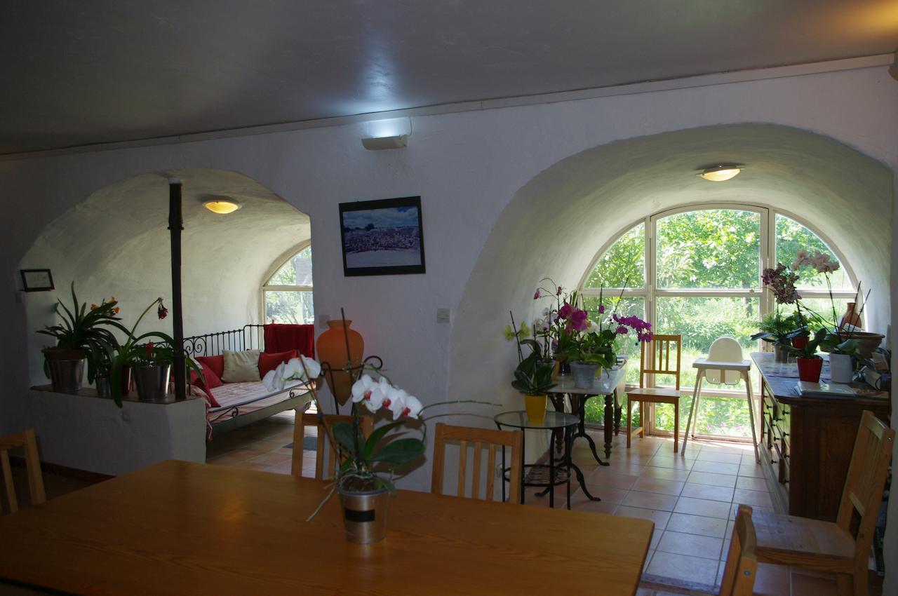 Chambres D'Hotes La Grange Au Negre Alba-la-Romaine Екстер'єр фото